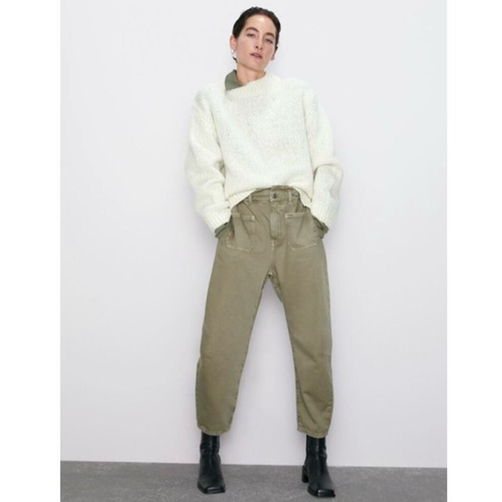 Zara Z1975 High Rise Paperbag Ankle Jeans with Elastic Waist with Front Pockets